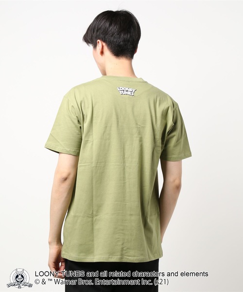 LOONEY TUNES CLASSIC（ルーニーチューンズクラシック）の「【LOONEY TUNES /ルーニー・テューンズ】別注プリントTシャツ（Tシャツ/カットソー・メンズ・オリーブ/ホワイト/ホワイト系その他/ブルー・LARGE/MEDIUM/SMALL/X-LARGE）」の5枚目の写真