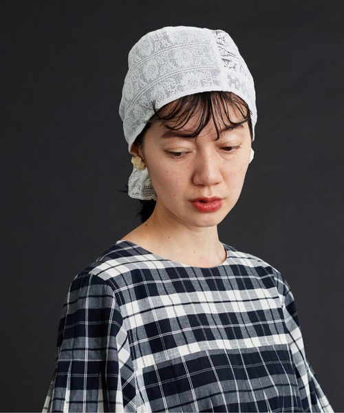 【新品未使用】malion vintage パッチワークスカーフ Malle（マル）の「malle レースパッチワーク スカーフ（バンダナ