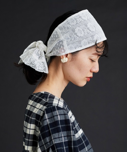 【新品未使用】malion vintage パッチワークスカーフ Malle（マル）の「malle レースパッチワーク スカーフ（バンダナ
