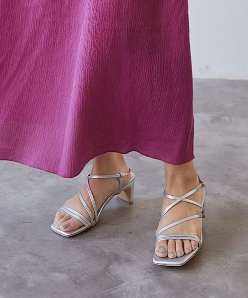 JELLY BEANS（ジェリービーンズ）の「ナローストラップクエアトゥサンダル(215-30009)JELLY BEANS(ジェリービーンズ)（サンダル・レディース・ブラック/ベージュ/シルバー・S/M/L）」の12枚目の写真