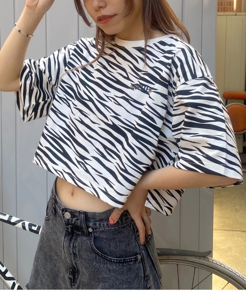 WEGO（ウィゴー）の「WEGO/グラフィックショートT（Tシャツ/カットソー・レディース・ホワイト/オフホワイト/サックスブルー/その他1/アニマル/スミクロ/ダークグリーン/その他6/イエロー/その他2/その他4/その他3/ホワイト系その他/マルチ/グリーン/オートミール/その他9/その他7/ネイビー/ブラック/その他8/その他5/ベージュ系その他5/その他10・FREE）」の20枚目の写真