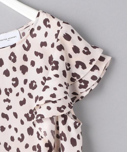 UNITED ARROWS（ユナイテッドアローズ）の「UWFM レオパードプリント ラッフルスリーブ ブラウス◆（シャツ/ブラウス・レディース・ブラック/ベージュ・38/36）」の16枚目の写真