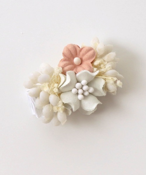 apres les cours(アプレレクール)の「チュールフラワーヘアクリップセット(アイボリー)(バレッタ/ヘアクリップ・キッズ・アイボリー・FREE)」の6枚目の写真