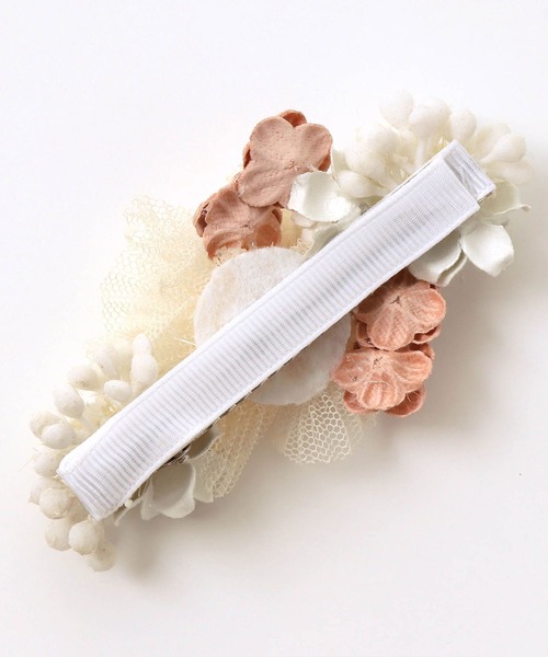 apres les cours(アプレレクール)の「チュールフラワーヘアクリップセット(アイボリー)(バレッタ/ヘアクリップ・キッズ・アイボリー・FREE)」の8枚目の写真