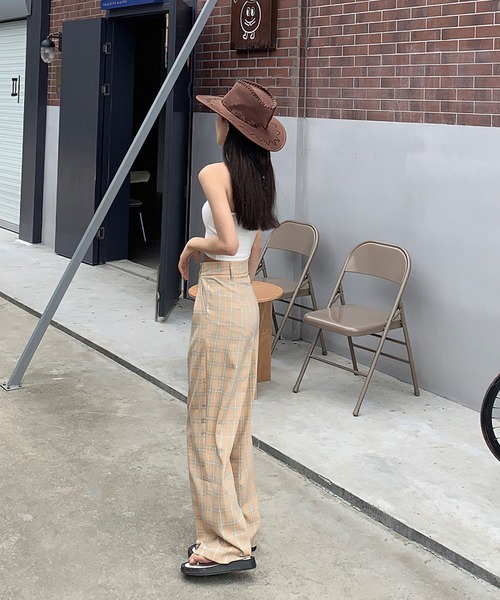 me+em select(ミームセレクト)の「ホックタックセミワイドチェックパンツ【数量限定販売】(スラックス・レディース・グレー/オレンジ/グリーン/パープル/キャメル・MEDIUM/LARGE)」の8枚目の写真
