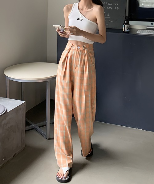 me+em select(ミームセレクト)の「ホックタックセミワイドチェックパンツ【数量限定販売】(スラックス・レディース・グレー/オレンジ/グリーン/パープル/キャメル・MEDIUM/LARGE)」の10枚目の写真