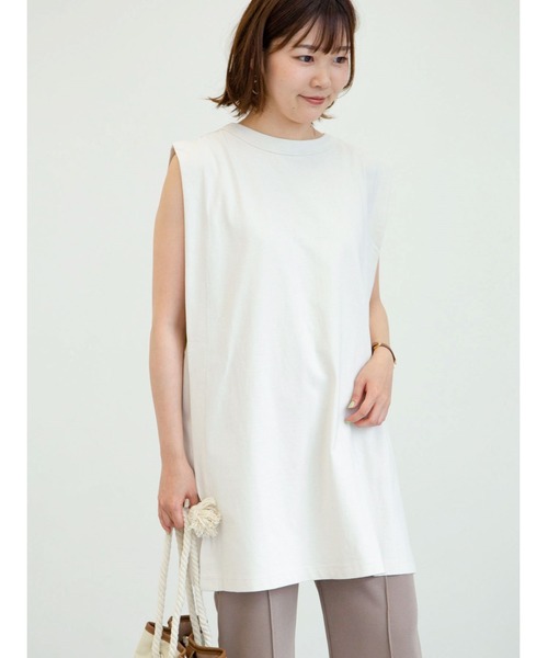 Sugar spoon（シュガースプーン）の「・SUGAR SPOON ボックスノースリチュニック＊（Tシャツ/カットソー・レディース・チャコールグレー/ブルー/アイボリー/モカ・FREE）」の2枚目の写真