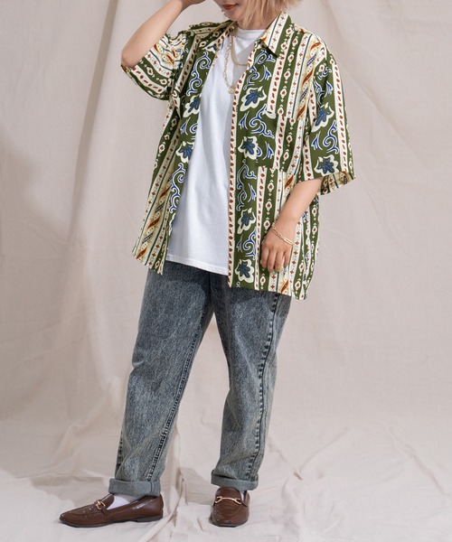 kutir（クティール）の「レギュラー半袖柄シャツ（シャツ/ブラウス・レディース・ブラック/ネイビー/オフホワイト/グリーン/その他・FREE）」の16枚目の写真