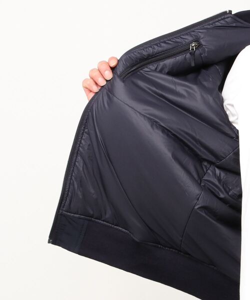 THE NORTH FACE(ザノースフェイス)の「THE NORTH FACE INSULATION BOMBER JACEKT / ザ・ノース・フェイス インサレーションボンバージャケット(MA-1・メンズ・ネイビー/オリーブ/ブラック・M/L/XL/XXL)」の7枚目の写真