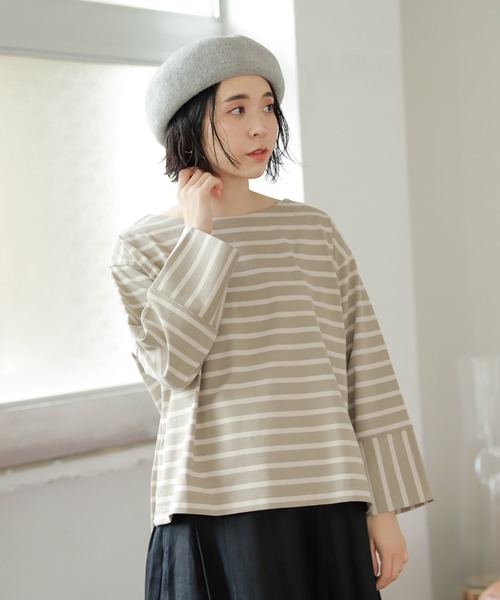studio CLIP（スタディオクリップ）の「テントラインボーダープルオーバー（Tシャツ/カットソー・レディース・ブラック/ベージュ/ブラウン/グリーン・FREE）」の3枚目の写真