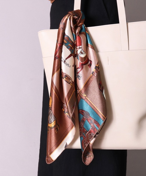 BAYBLO（ベイブロ）の「(CR)【ユニセックス】パネル 馬車 柄 プリント