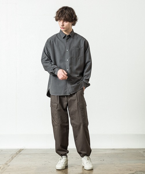 SLICK（スリック）の「T/Rツイルドロップショルダーステッチワークシャツ（シャツ/ブラウス・メンズ・ブラック/カーキ/チャコールグレー/アイボリー・2/1/3）」の7枚目の写真