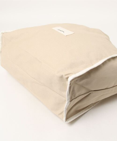 mimi toujours（ミミトゥジュール）の「トートバッグ パイピング サイドリボン omom×mimi toujours（トートバッグ・レディース・ホワイト/ベージュ・F）」の19枚目の写真