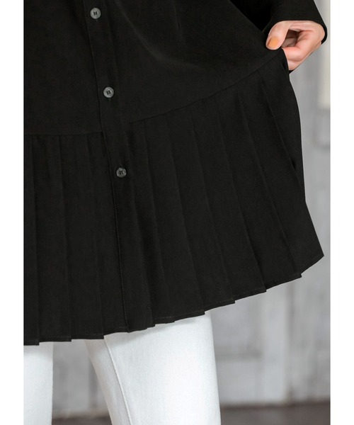 STYLE DELI(スタイルデリ)の「ジョーゼット裾プリーツシャツ(シャツ/ブラウス・レディース・ホワイト/ブラック・FREE)」の10枚目の写真