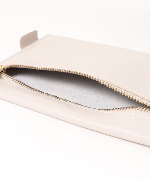 LAZY SUSAN（レイジースーザン）の「バッグ　story. /ストーリー　リバーシブルムートン（ショルダーバッグ・レディース・アイボリー/グレー・FREE）」の20枚目の写真