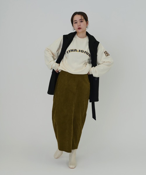 TINA：JOJUN（ティーナジョジュン）の「ユニセックス裏毛 プルオーバー TINA：JOJUN（スウェット・レディース・グレー/アイボリー/チャコール・M）」の16枚目の写真