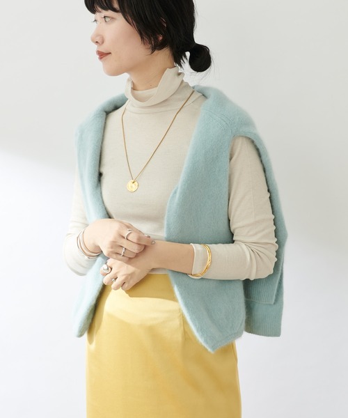 SHENERY（シーナリー）の「リヨセルコットンテレコタートルネック（Tシャツ/カットソー・レディース・ライトベージュ/グレー・FREE）」の18枚目の写真