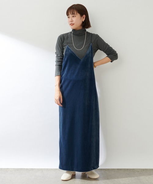 SHENERY（シーナリー）の「リヨセルコットンテレコタートルネック（Tシャツ/カットソー・レディース・ライトベージュ/グレー・FREE）」の9枚目の写真