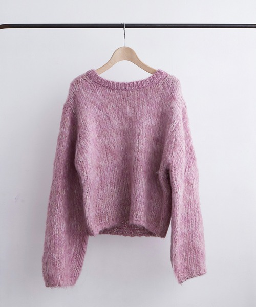 EFOLE（エフォル）の「モヘアライク ボリュームスリーブ クロップドニット（ニット/セーター・レディース・オフホワイト/ラベンダー/キャメル・FREE）」の4枚目の写真