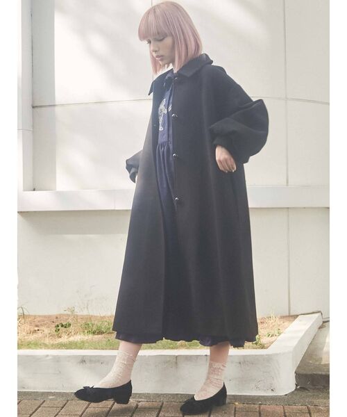 merry jenny（メリージェニー）の「ギャザースリーブAラインコート（ステンカラーコート・レディース・ブラック/グリーン/ブルー・FREE）」の6枚目の写真