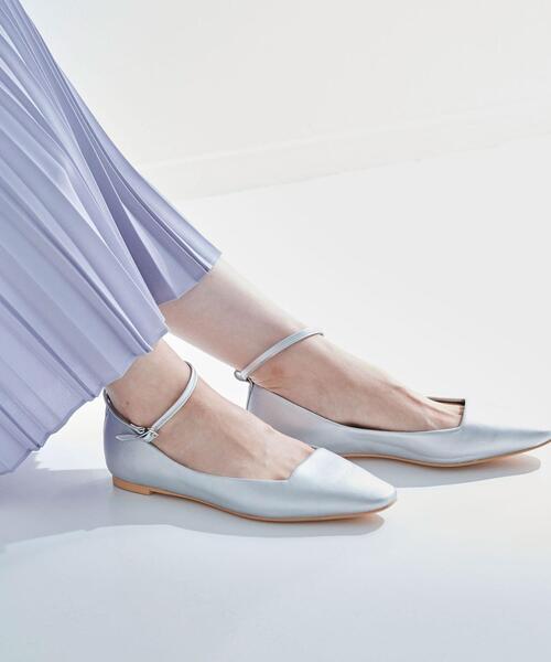 green label relaxing(グリーンレーベルリラクシング)の「スクエア2WAY フラットシューズ -撥水-(その他シューズ・レディース・ブラック/レッド/シルバー・22.5cm/23cm/23.5cm/24cm/24.5cm)」の3枚目の写真