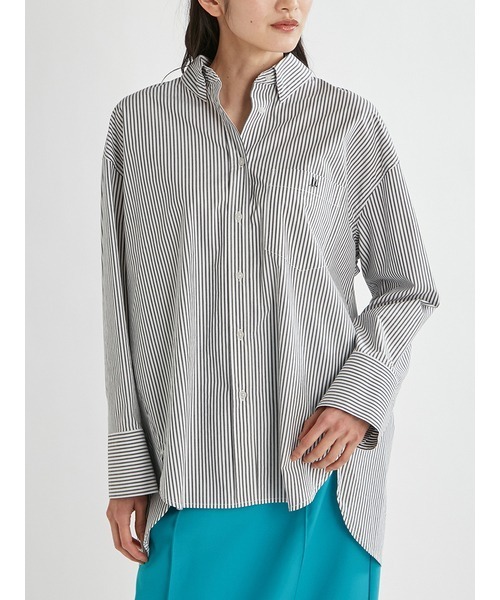 Mila Owen(ミラオーウェン)の「シャツカーブコクーンシルエットキャンペーンシャツ(シャツ/ブラウス・レディース・ブラック/オリーブ/オレンジ/ラベンダー/サックスブルー/ホワイト・FREE)」の2枚目の写真