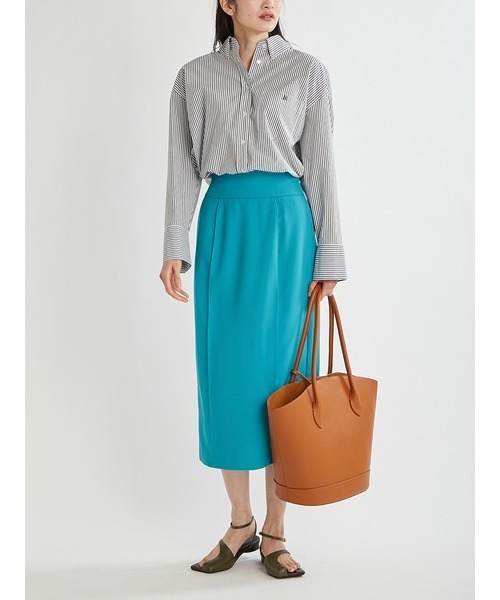 Mila Owen(ミラオーウェン)の「シャツカーブコクーンシルエットキャンペーンシャツ(シャツ/ブラウス・レディース・ブラック/オリーブ/オレンジ/ラベンダー/サックスブルー/ホワイト・FREE)」の16枚目の写真