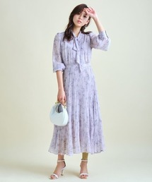 JUSGLITTY（ジャスグリッティー）の「ボウタイプリーツ