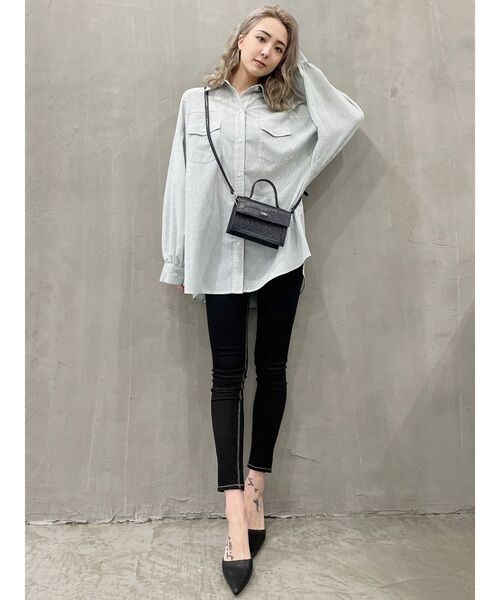 GYDA（ジェイダ）の「LOOSEストライプシャツ（シャツ/ブラウス・レディース・ネイビー/ミント・FREE）」の11枚目の写真