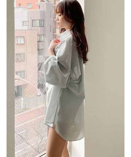 GYDA（ジェイダ）の「LOOSEストライプシャツ（シャツ/ブラウス・レディース・ネイビー/ミント・FREE）」の20枚目の写真