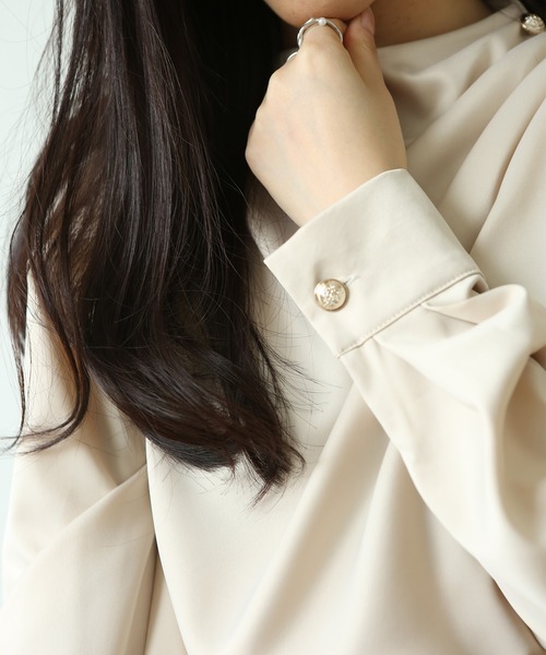 MAISON DE THERESE(メゾン ド テレーズ)の「バックジップ ギャザーショルダー シャツブラウス(シャツ/ブラウス・レディース・ホワイト/ベージュ/ライトピンク/ライトグリーン/ブルー・MEDIUM)」の7枚目の写真