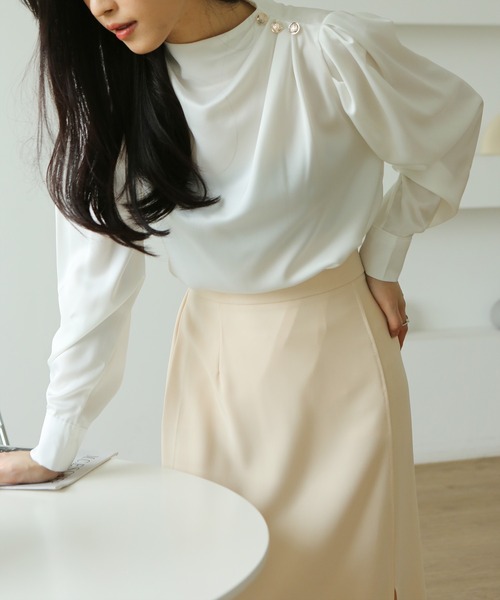 MAISON DE THERESE(メゾン ド テレーズ)の「バックジップ ギャザーショルダー シャツブラウス(シャツ/ブラウス・レディース・ホワイト/ベージュ/ライトピンク/ライトグリーン/ブルー・MEDIUM)」の18枚目の写真