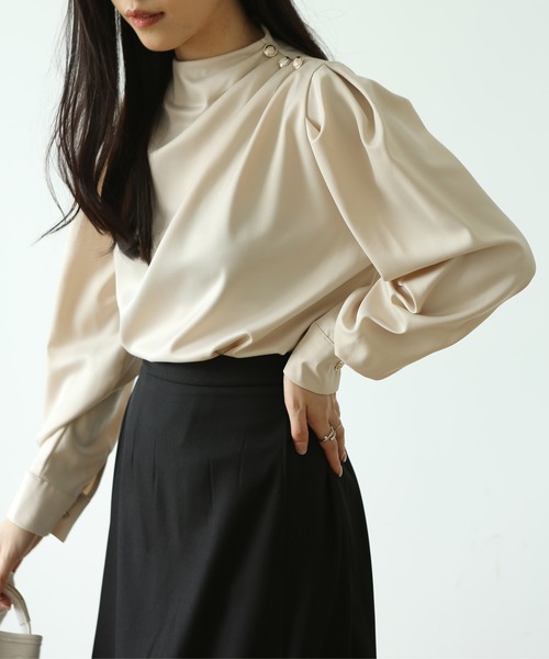 MAISON DE THERESE(メゾン ド テレーズ)の「バックジップ ギャザーショルダー シャツブラウス(シャツ/ブラウス・レディース・ホワイト/ベージュ/ライトピンク/ライトグリーン/ブルー・MEDIUM)」の6枚目の写真