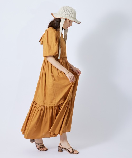 ROPE'（ロペ）の「アシンメトリーストラップサンダル（サンダル