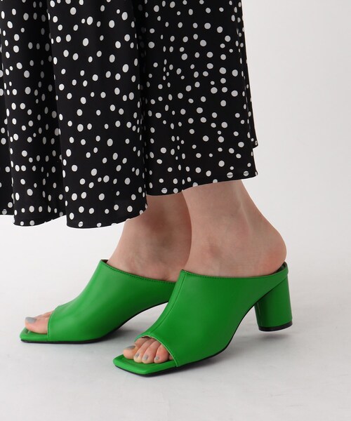 OPAQUE.CLIP（オペークドットクリップ）の「◆スクエアトゥシリンダーヒールミュール（サンダル・レディース・ブラック/ダークグリーン/オフホワイト・02/03）」の21枚目の写真