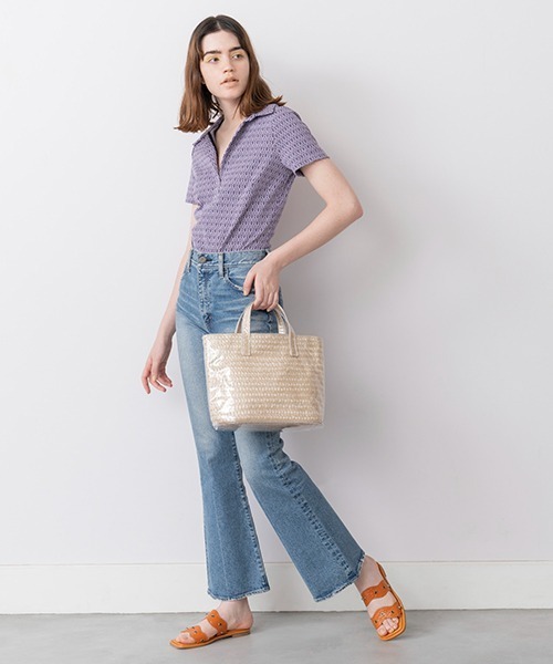 Casselini（キャセリーニ）の「Casselini(キャセリーニ)カラーブレードバッグ小（ハンドバッグ・レディース・シルバー/ゴールド/ベージュ/ブルー・FREE）」の2枚目の写真