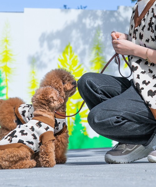 PairPair(ペアペア)の「【ペットとリンクコーデ】シルエットニットベスト(ベスト・レディース・アイボリー・フリー)」の10枚目の写真