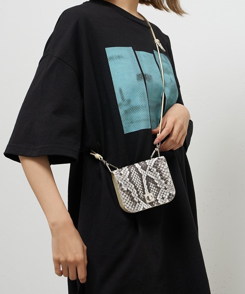 ITTI（イッチ）の「【ITTI / イッチ】CRISTY WLT SHOULDER MOLURUS(財布)（財布・メンズ・アイボリー・FREE）」の14枚目の写真