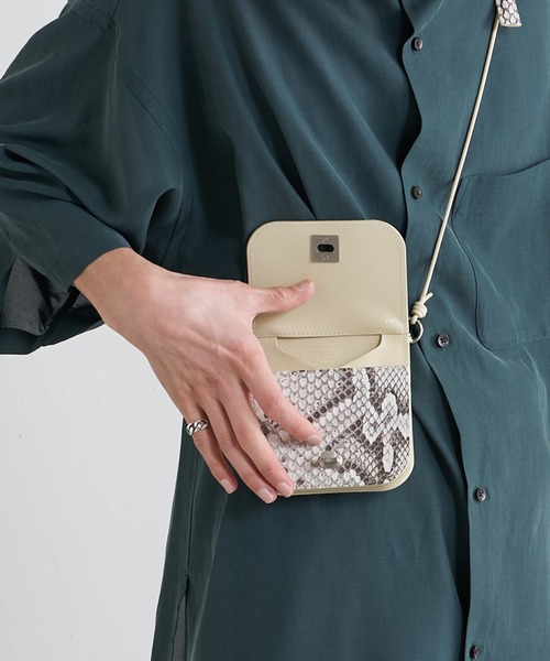 ITTI（イッチ）の「【ITTI / イッチ】CRISTY WLT SHOULDER MOLURUS(財布)（財布・メンズ・アイボリー・FREE）」の13枚目の写真