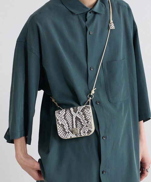 ITTI（イッチ）の「【ITTI / イッチ】CRISTY WLT SHOULDER MOLURUS(財布)（財布・メンズ・アイボリー・FREE）」の11枚目の写真