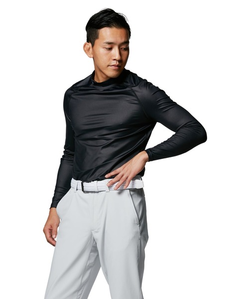 UNDER ARMOUR(アンダーアーマー)の「UAアイソチル フィッティド ロングスリーブ モック シャツ(ゴルフ/メンズ)(Tシャツ/カットソー・メンズ・ホワイト/ブラック・L/S/M/XL/XXL)」の1枚目の写真