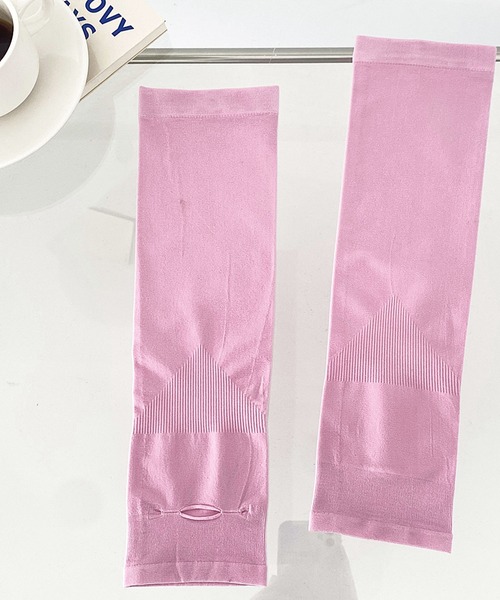 EPICKS（エピックス）の「カラーアームカバー（アームカバー・レディース・ホワイト/ブラック/ベージュ/グレー/サックスブルー/イエロー/グリーン/ダークパープル/ライトパープル/ピンクベージュ・F）」の8枚目の写真