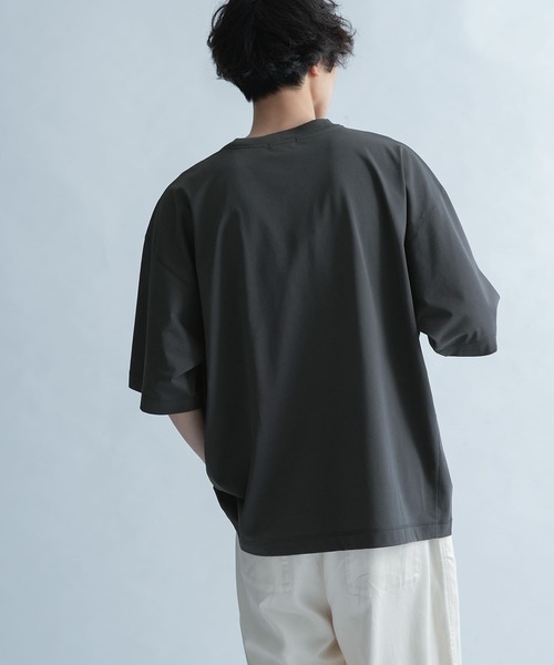 FORK&SPOON（フォークアンドスプーン）の「『ユニセックス』FORK&SPOON　サイドスイッチTシャツ（Tシャツ/カットソー・メンズ・スミクロ/ブルー系その他/オフホワイト・4/5）」の6枚目の写真