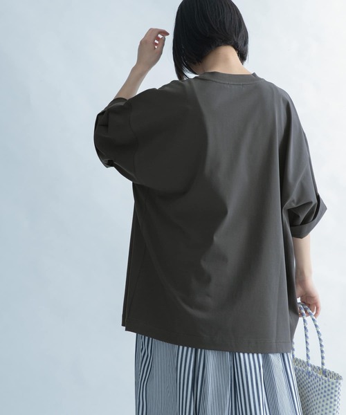 FORK&SPOON（フォークアンドスプーン）の「『ユニセックス』FORK&SPOON　サイドスイッチTシャツ（Tシャツ/カットソー・メンズ・スミクロ/ブルー系その他/オフホワイト・4/5）」の17枚目の写真