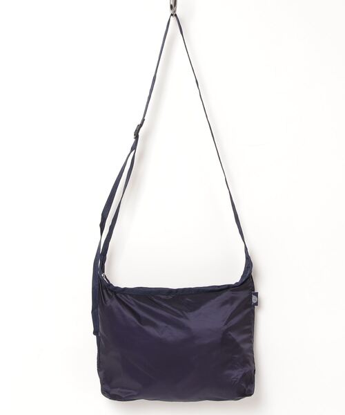 MAKE UP(メイクアップ)の「MAKE UP 撥水軽量ナイロン サコッシュ【折りたたみ 無地】(ショルダーバッグ・レディース・ダークグリーン/グレー/ネイビー/グリーン/ダークグレー/シルバー/ワイン/ゴールド・FREE)」の6枚目の写真