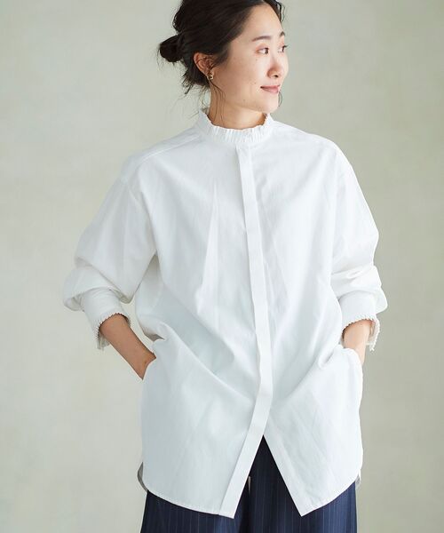 le.coeur blanc(ルクールブラン)の「プリーツカラーロングシャツ(シャツ/ブラウス・レディース・オフホワイト/サックスブルー/ブルー系その他4・38)」の10枚目の写真