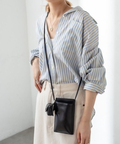 mystic(ミスティック)の「携帯ウォレットバッグ(ショルダーバッグ・レディース・ブラック/オフホワイト・ONE SIZE)」の3枚目の写真