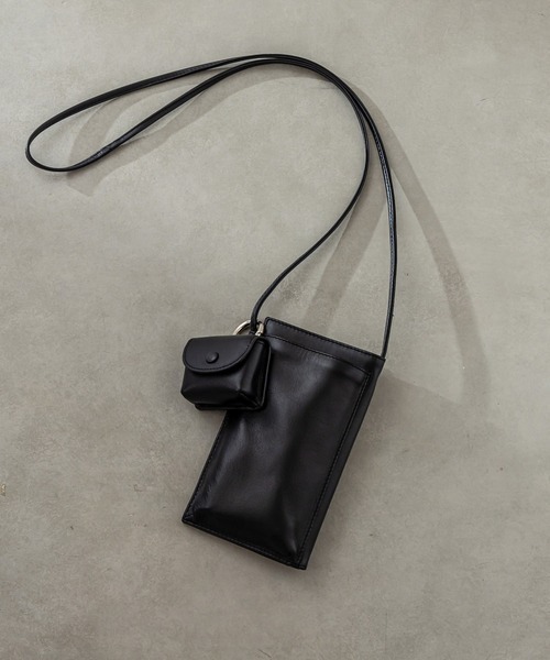 mystic(ミスティック)の「携帯ウォレットバッグ(ショルダーバッグ・レディース・ブラック/オフホワイト・ONE SIZE)」の4枚目の写真