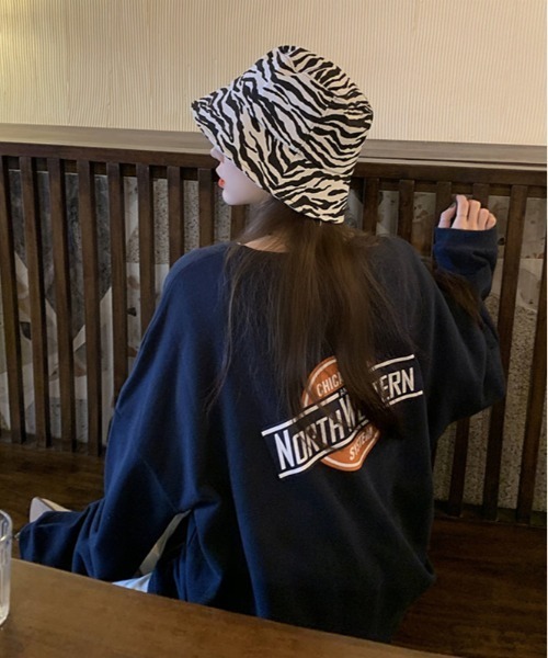 ARCADE（アーケード）の「NORTH WESTERN ロゴ 韓国風 ルーズスウェットプルオーバー ロンTEE（スウェット・レディース・ネイビー/グレー・FREE）」の12枚目の写真