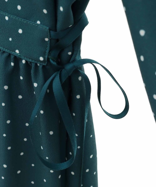 31 Sons de mode(トランテアン ソン ドゥ モード)の「ドットプリントミニワンピース(ワンピース・レディース・グリーン/オフホワイト・38/36)」の6枚目の写真